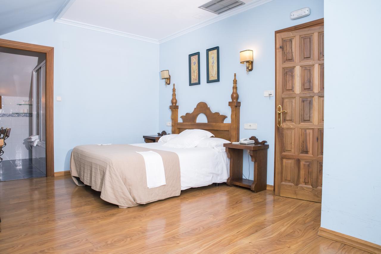 Complejo Hostelero Paladium Villamartín Exteriér fotografie