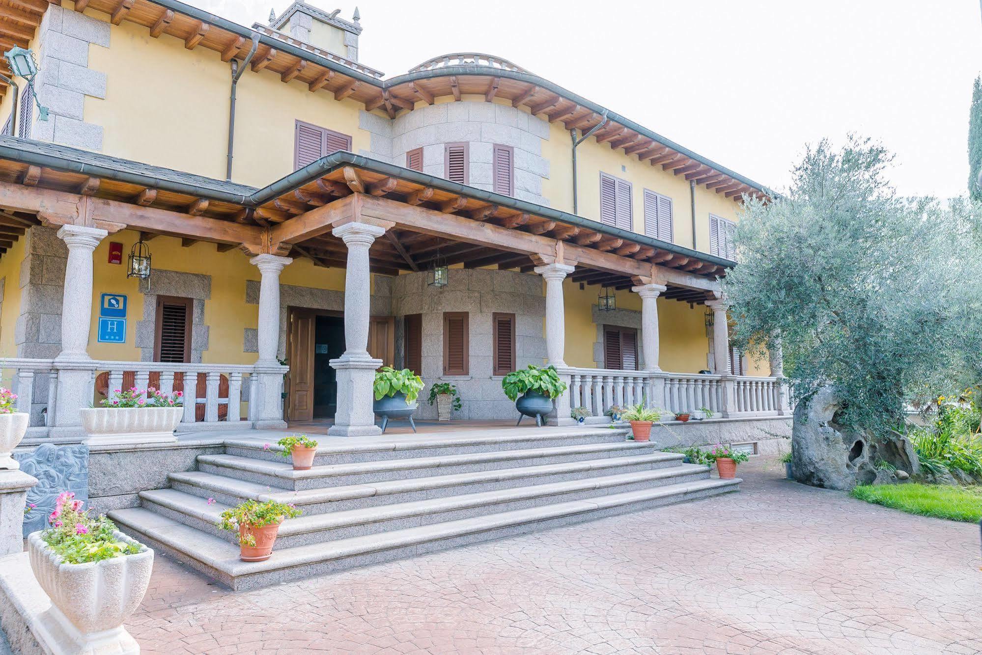 Complejo Hostelero Paladium Villamartín Exteriér fotografie